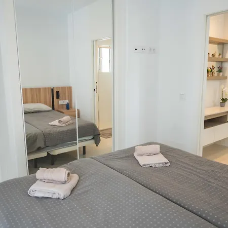 Apartment Helgafell Olivos Courtyard